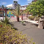 Comfortable Cleo With Large Terrace Apartment Costa Teguise
